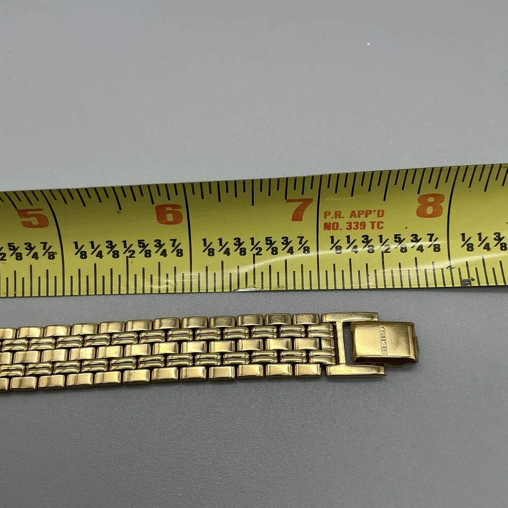 Seiko Womens Watch 24mm Gold Tone Round Dial V700-2K00 New Battery 7.5